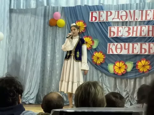 Куныр мәктәбенең «Бердәмлектә безнең көчебез» дип исемләнгән иҗат  концерты булды
