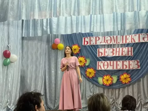Куныр мәктәбенең «Бердәмлектә безнең көчебез» дип исемләнгән иҗат  концерты булды