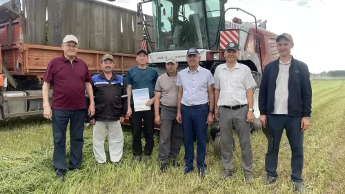 Балтачта терлек азыгы әзерләү буенча бәйгенең беренче атна җиңүчеләре билгеле