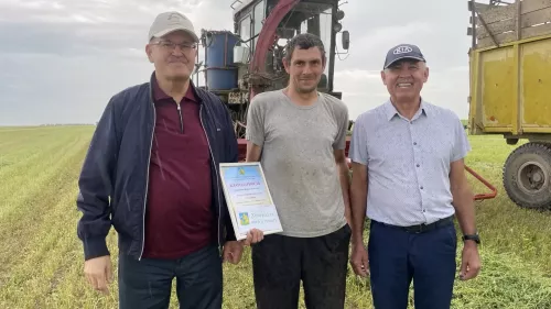 Балтачта терлек азыгы әзерләү буенча бәйгенең беренче атна җиңүчеләре билгеле