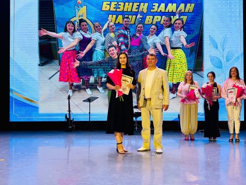 Бүген Балтач  мәдәният үзәгендә районның медицина хезмәткәрләре бәйрәм итте