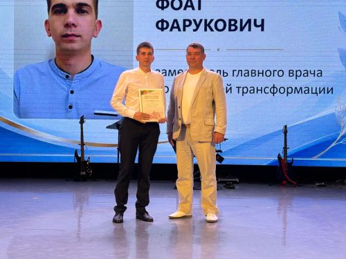Бүген Балтач  мәдәният үзәгендә районның медицина хезмәткәрләре бәйрәм итте