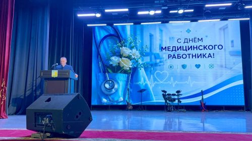 Бүген Балтач  мәдәният үзәгендә районның медицина хезмәткәрләре бәйрәм итте