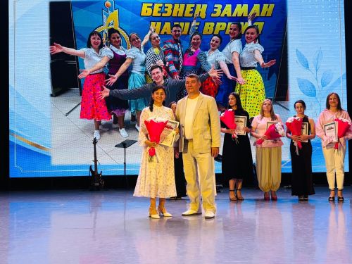 Бүген Балтач  мәдәният үзәгендә районның медицина хезмәткәрләре бәйрәм итте