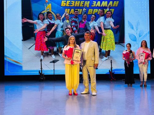 Бүген Балтач  мәдәният үзәгендә районның медицина хезмәткәрләре бәйрәм итте