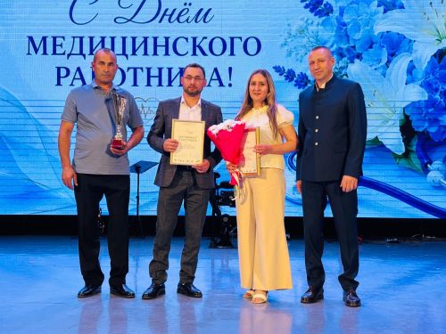 Бүген Балтач  мәдәният үзәгендә районның медицина хезмәткәрләре бәйрәм итте