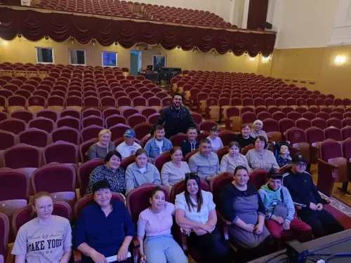 ИлГәрәй «Фикердәш»ләрне үз  концертына чакырган