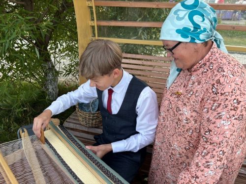 Балтач яшьләре онытыла барган һөнәрләргә яңа сулыш өрде