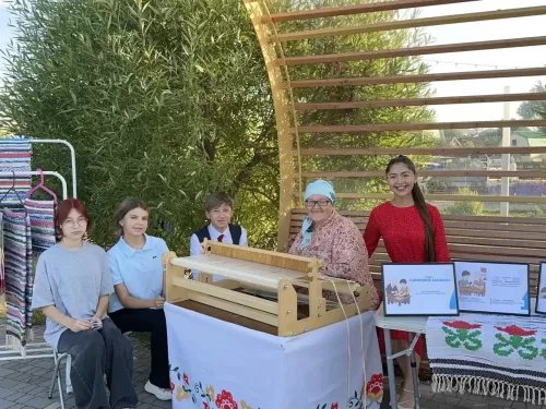 Балтач яшьләре онытыла барган һөнәрләргә яңа сулыш өрде