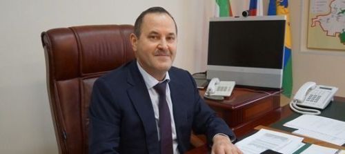 Рамил Нотфуллин төзүчеләрне бәйрәм белән котлый