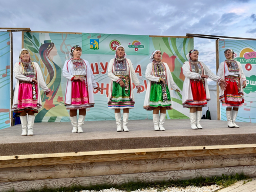 Шушма моңнары: мәгариф идарәсе коллективы
