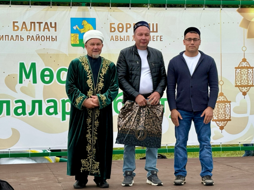 Бөрбаш авылында Россиякүләм мөселман балалар Сабан туе узды