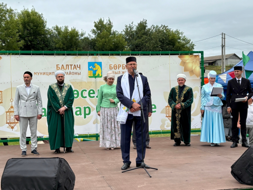 Бөрбаш авылында Россиякүләм мөселман балалар Сабан туе узды