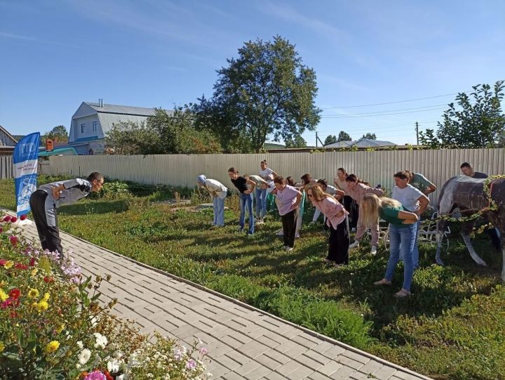 «Хыял» үзәге кемнәрне иртәнге зарядкага бастырган? (фото)