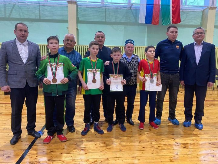 «Маяк» җәмгыяте призына көрәш буенча турнир узды (фото)