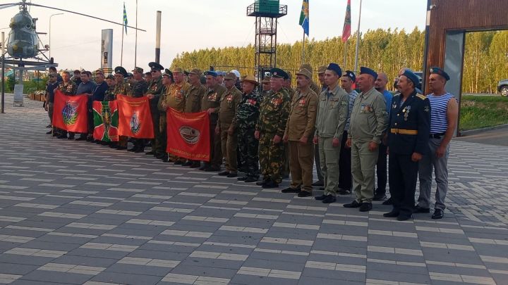 Балтачта хәрби бәрелеш ветераннары бергә җыелды (фото)