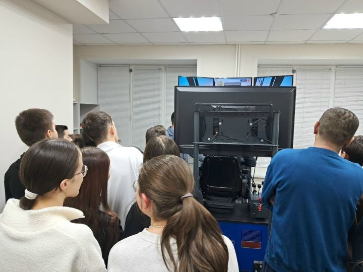 Арча аграр-сәнәгать һөнәр көллиятенең 2нче филиалында укучылар, ата-аналары кунакта булды