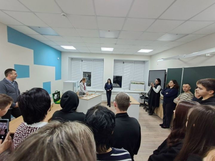 Арча аграр-сәнәгать һөнәр көллиятенең 2нче филиалында укучылар, ата-аналары кунакта булды