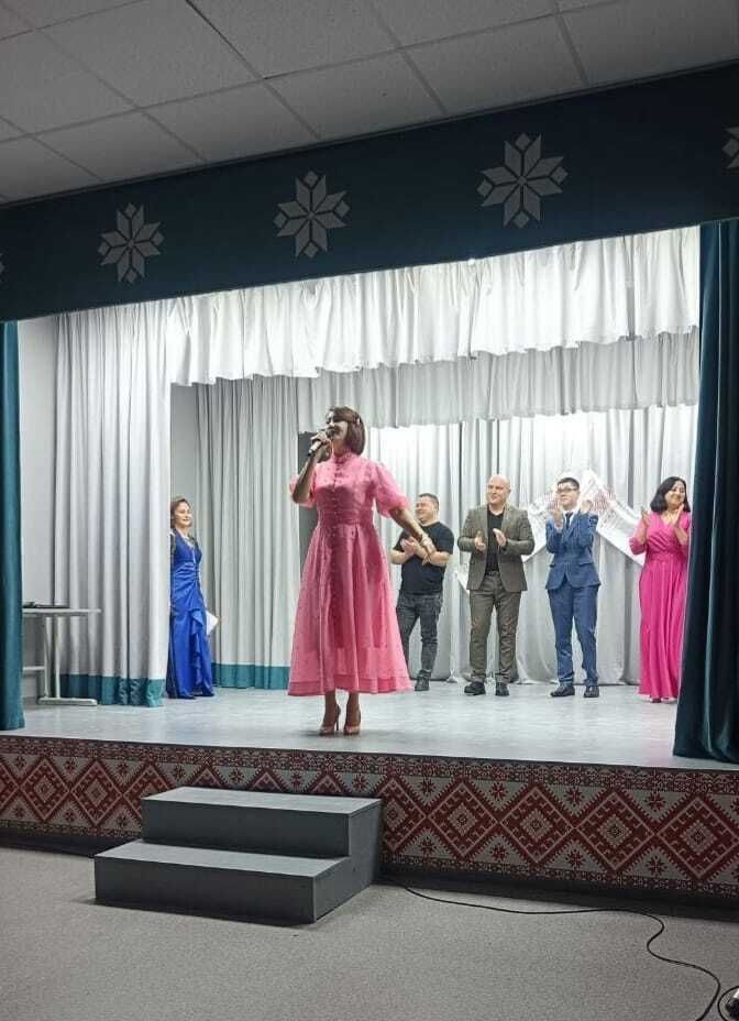 Биктәш авылында автоклуб оешмасы көче белән әзерләнгән концерты узган