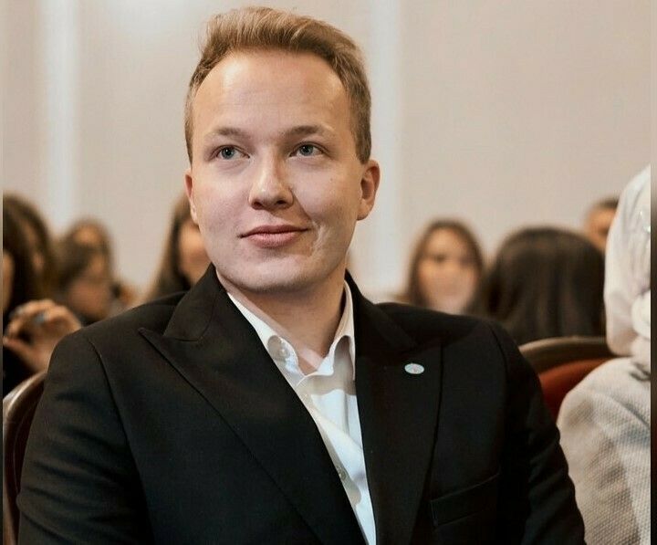Алмаз Хәлиуллин: Безнең әлеге вакытта шундый тенденция бара, яшьләр күбрәк дингә бирелә