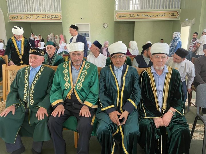 Балтач мәдрәсәсендә чыгарылыш кичәсе үтте