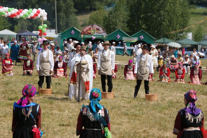 Праздникмылэн одӥгез бадӟымез — со ӝук, ӝук вӧсян