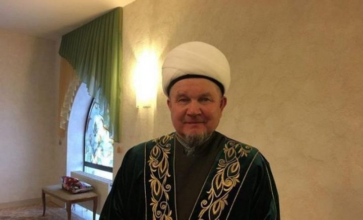 Яратуның иң беренче билгесе – яраткан кешеңне кайгырту, ди Җәлил хәзрәт