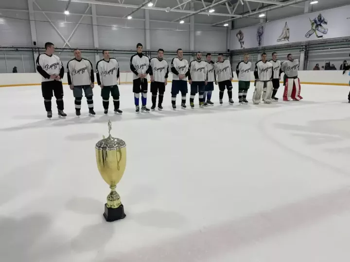 «Хезмәт» призына узган хоккей ярышларының җиңүчесе билгеле