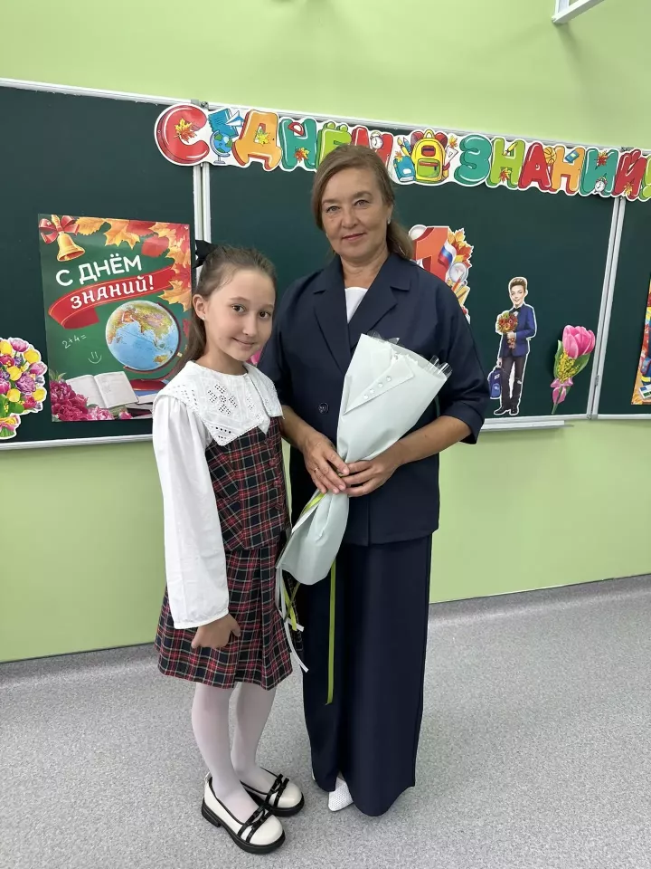 Райондашыбыз Газизова Әмирә «Сез иң гүзәл кеше икәнсез» бәйгесендә җиңү яулады
