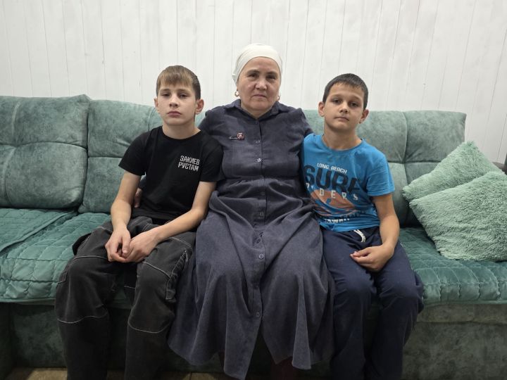 Сәлимә Зәкиева: «Бар назымны бирәм оныкларга»