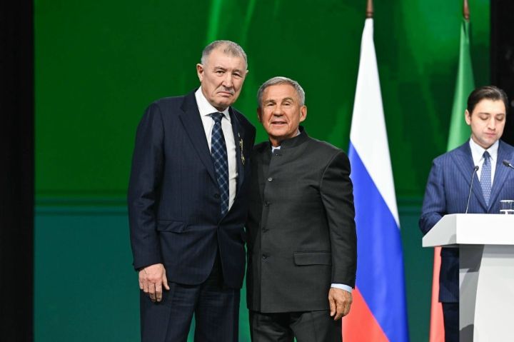 Наил Гыйләҗев «Татарстан Республикасы алдындагы казанышлары өчен» ордены белән бүләкләнде