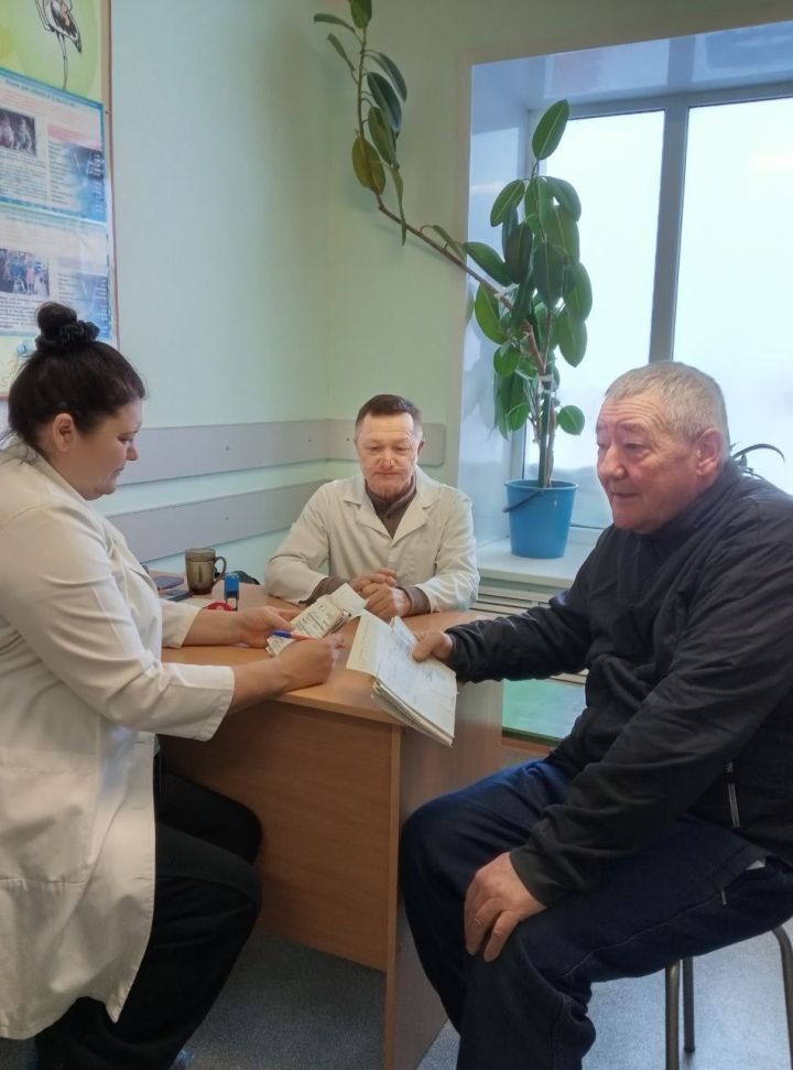 «Яңа тормыш» җәмгыятендә күчмә медицина тикшерүе уздырдылар