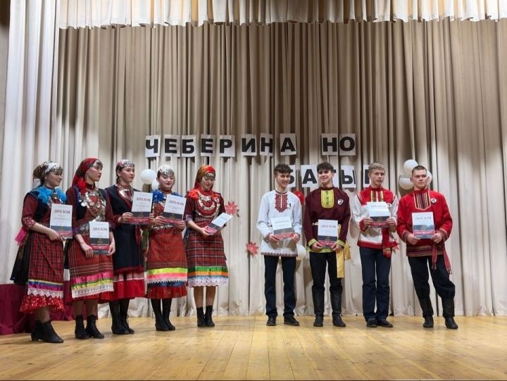 В Средне-Кушкетском сельском клубе прошел районный конкурс красоты и таланта