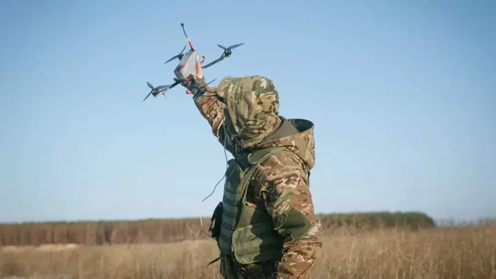 Пилотсыз системалар гаскәрләрендә хезмәт итү өчен контракт төзергә теләүчеләргә кая мөрәҗәгать итәргә?
