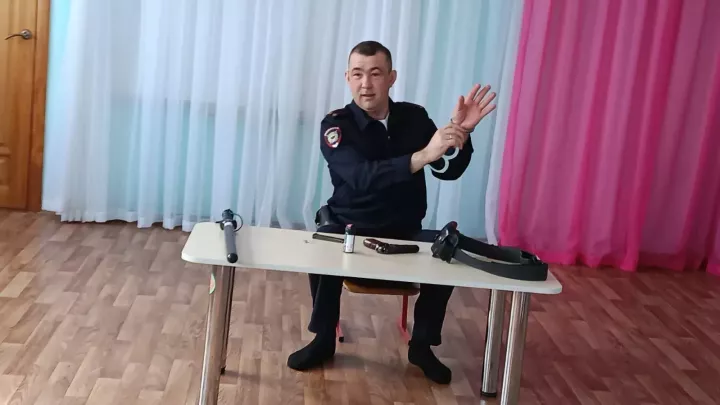 Карадуган балалары кече яшьтән һөнәргә өйрәнә