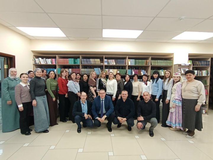 Балтач үзәк китапханәсендә коллективлар өчен экскурсияләр оештырыла башлады