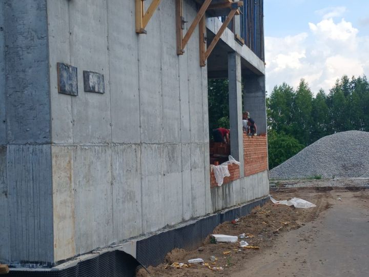 Арча аграр-сәнәгать көллиятенең икенче филиалында яңа уку бинасы төзелеше тулы көченә бара