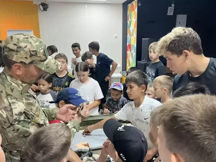 «Романтик»та сугышчан хәрәкәтләр ветераныбелән очрашу узды