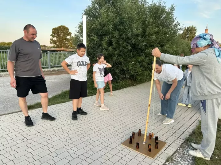 «Шушма яр буе» паркында гаилә ялына юнәлтелгән күңел ачу уеннары узды