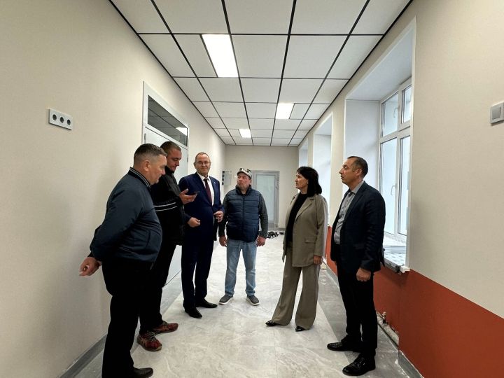 Рамил Нотфуллин төзелеш барышы белән танышты