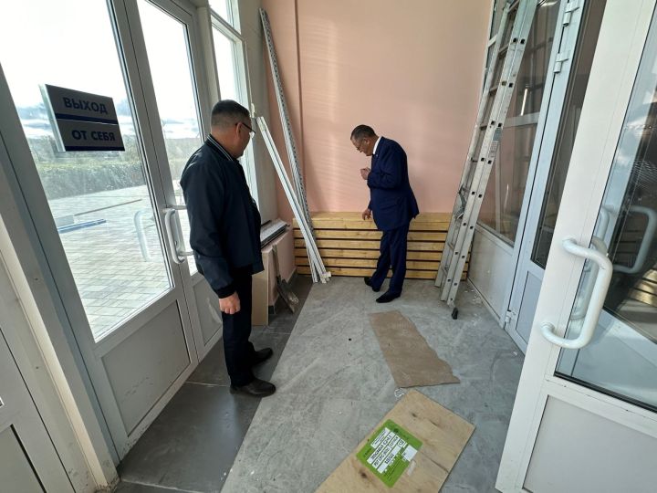 Рамил Нотфуллин төзелеш барышы белән танышты