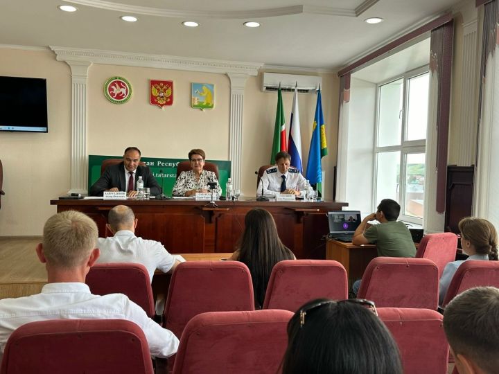 Балтачта  «Халык контроле» дәүләт мәгълүмат системасы эшенең нәтиҗәлелегенә багышланган эшлекле киңәшмә узды