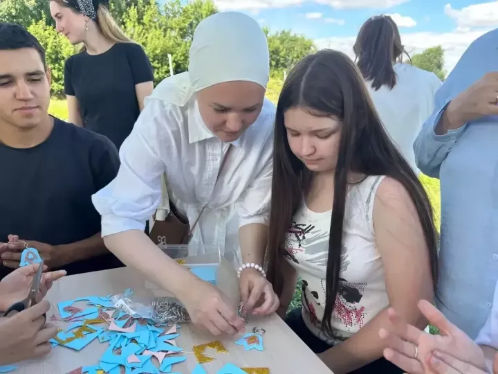 Балтач яшьләре уникаль брелоклар ясыйлар